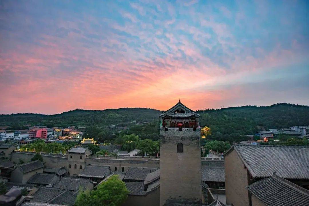 夜幕下的晋城古街，晋城夜景初现